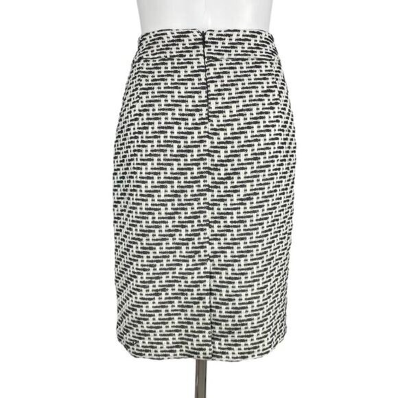 NWT IVANKA TRUMP Tweed Patterned Pencil Skirt Sz 8 Ivory White - Picture 2 of 7